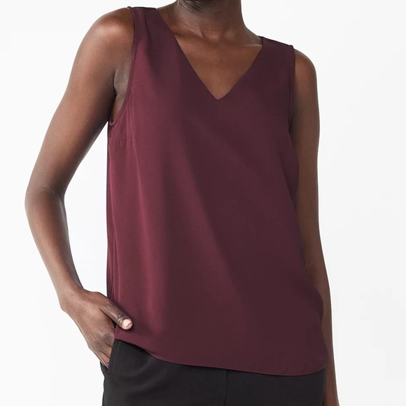 Express V-Neck Maroon Sleeveless Top Size Large - Picture 1 of 4